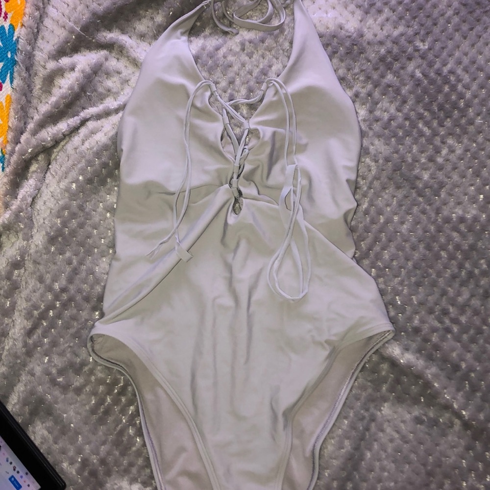 One piece bathing suit